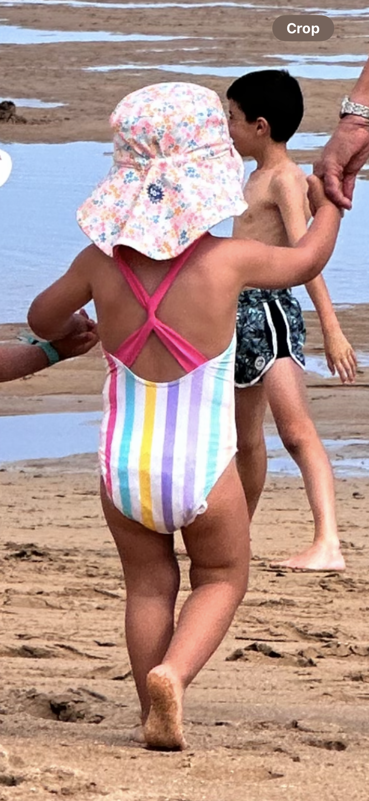 TRAJE DE BAÑO RAYADO NIÑITA